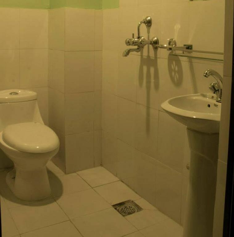 Pradhan House - Home Stay With Garden Bhatgoan Quarto foto